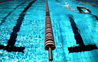 Ako správne plávať : Vyhnite sa týmto najčastejším chybám